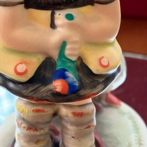 VINTAGE MJHUMMEL GOEBEL WGERMANY 47 3/0 #41 GOOSE GIRL FIGURINE 4” signed 1970’s - Picture 9 of 17